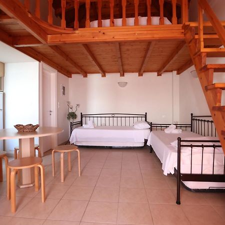 Seaside Gialova Apartamento Pylos Exterior foto