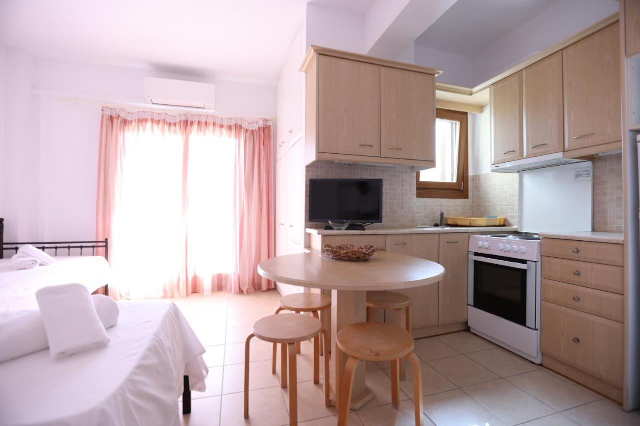 Seaside Gialova Apartamento Pylos Exterior foto