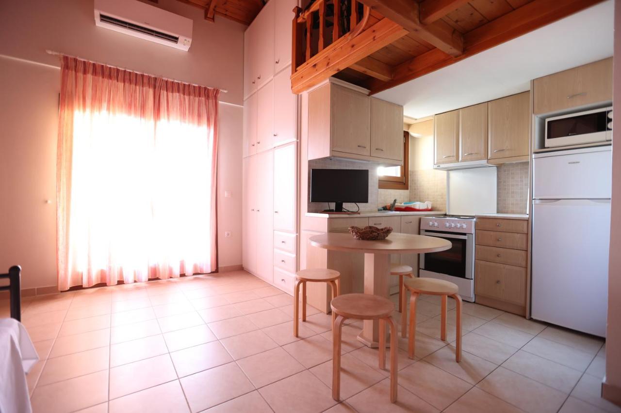 Seaside Gialova Apartamento Pylos Exterior foto